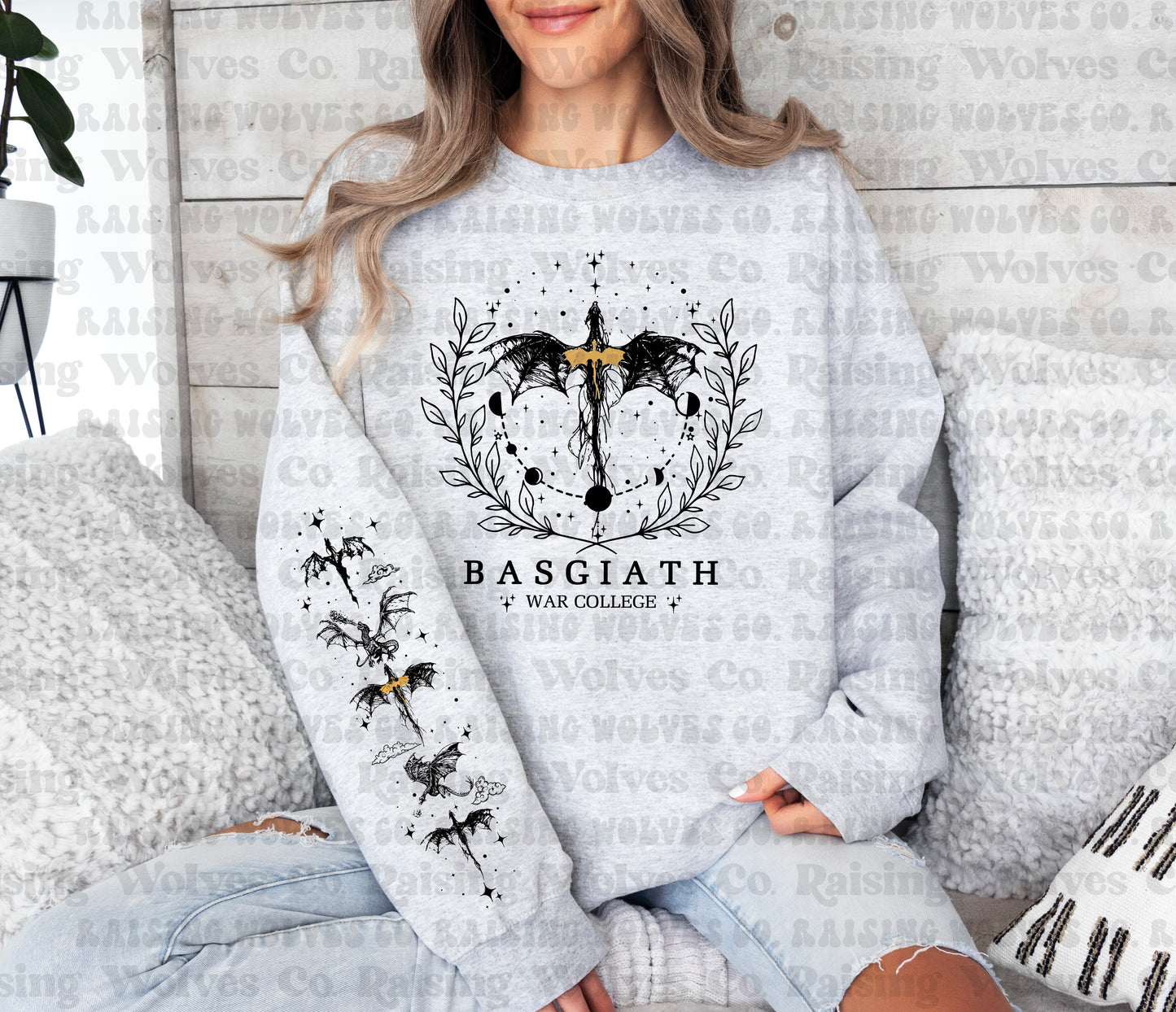 4W Bookish Crewneck