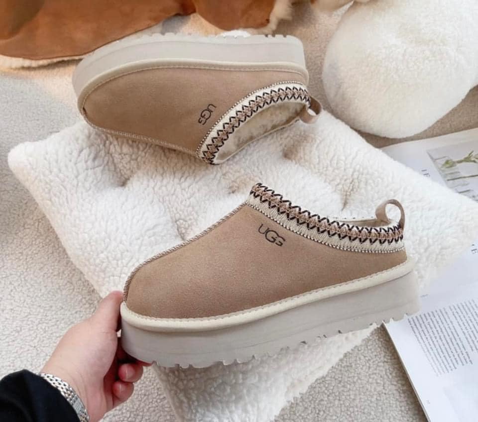 U shoe Platform Taz